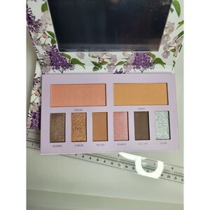 Seraphine Botanicals Vegan Eyeshadow & Blush Palette ~ New ~ Sakura + Sage